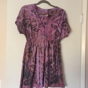 COLORFUL PRESS APPAREL TOP. size L